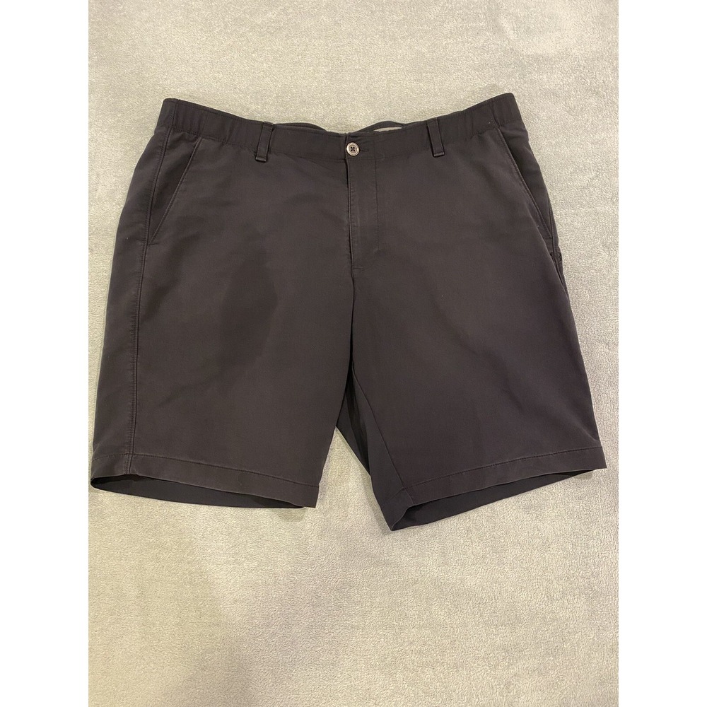Mens Under Armour Golf Shorts Flat Front Heat Gear Stretch 100% Poly Black 40